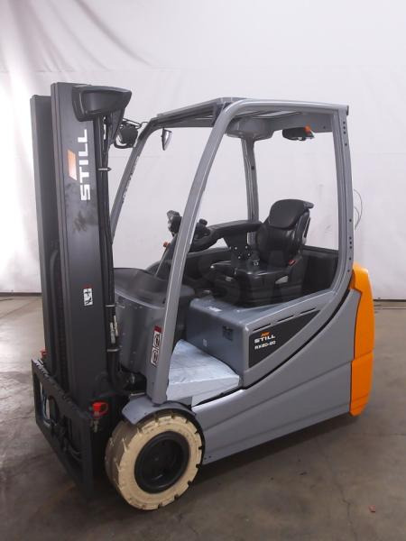 Still RX20 -20L - Sähkötrukki: kuva Still RX20 -20L - Sähkötrukki Still RX20 -20L - Sähkötrukki: kuva Still RX20 -20L - Sähkötrukki