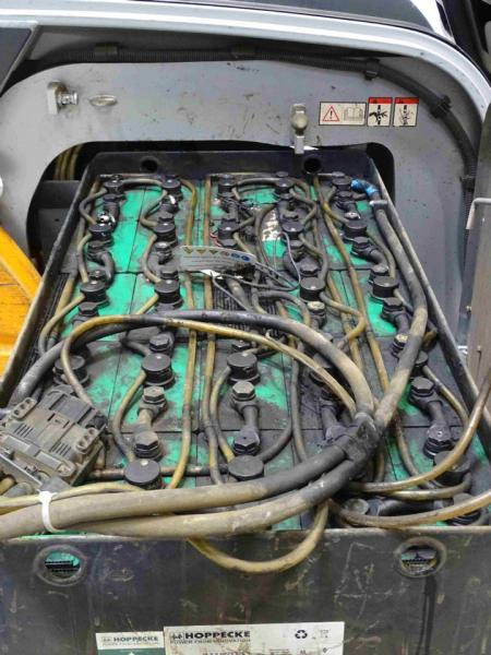 Still RX20 - Sähkötrukki: kuva Still RX20 - Sähkötrukki Still RX20 - Sähkötrukki: kuva Still RX20 - Sähkötrukki