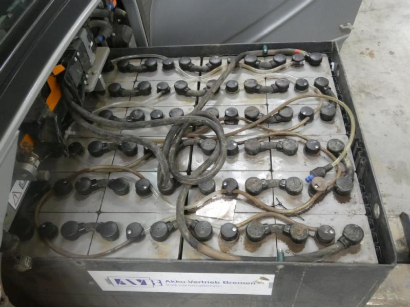 Still RX20 - Sähkötrukki: kuva Still RX20 - Sähkötrukki Still RX20 - Sähkötrukki: kuva Still RX20 - Sähkötrukki