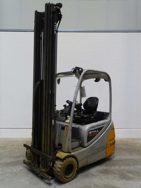 Still RX20 - Sähkötrukki: kuva Still RX20 - Sähkötrukki Still RX20 - Sähkötrukki: kuva Still RX20 - Sähkötrukki