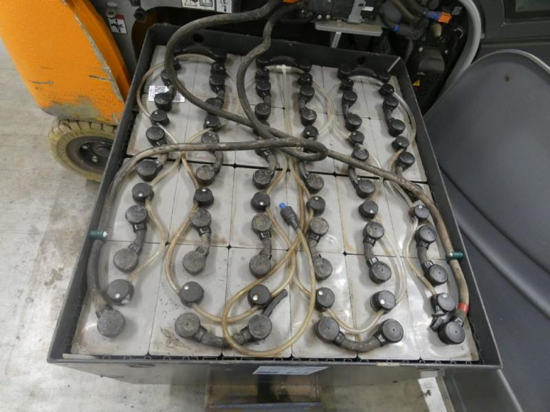 Still RX20 - Sähkötrukki: kuva Still RX20 - Sähkötrukki Still RX20 - Sähkötrukki: kuva Still RX20 - Sähkötrukki