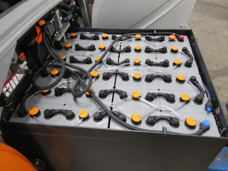 Still RX20 - Sähkötrukki: kuva Still RX20 - Sähkötrukki Still RX20 - Sähkötrukki: kuva Still RX20 - Sähkötrukki