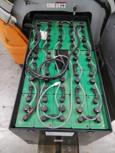 Still RX20 - Sähkötrukki: kuva Still RX20 - Sähkötrukki Still RX20 - Sähkötrukki: kuva Still RX20 - Sähkötrukki