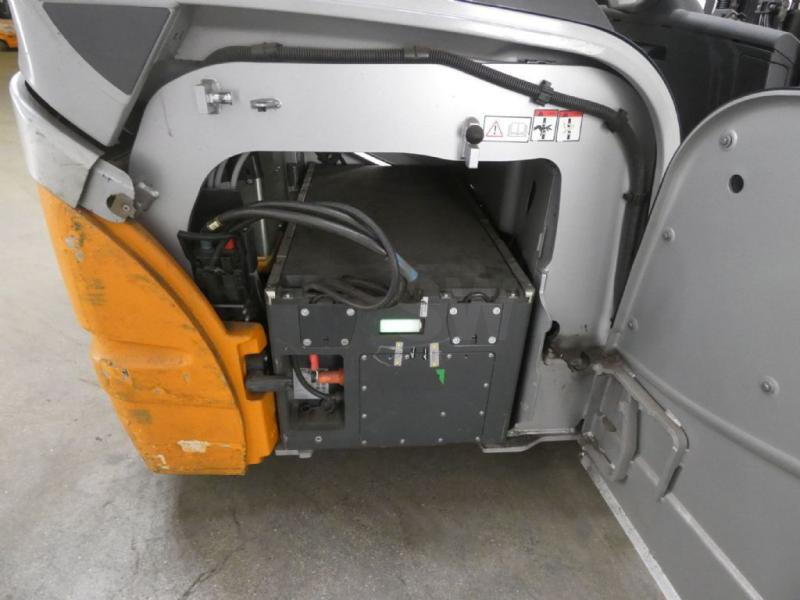 Still RX20 - Sähkötrukki: kuva Still RX20 - Sähkötrukki Still RX20 - Sähkötrukki: kuva Still RX20 - Sähkötrukki