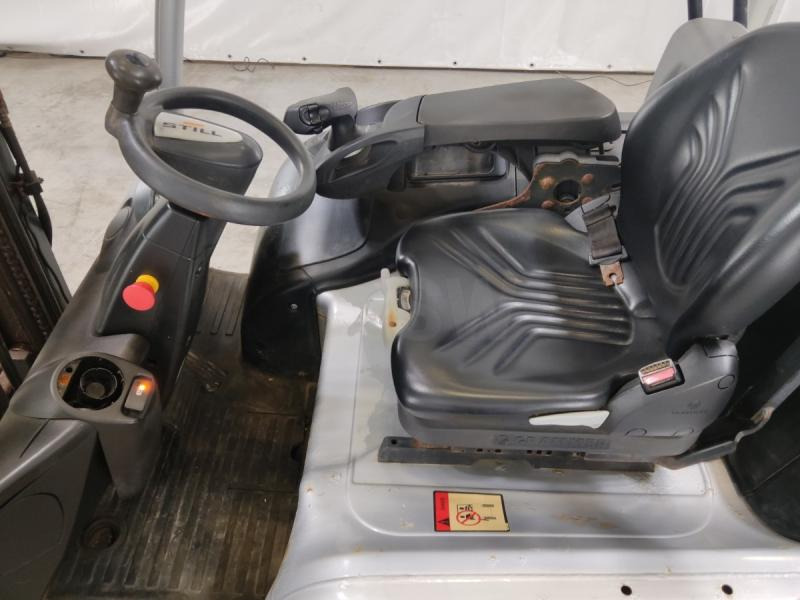 Still RX20 - Sähkötrukki: kuva Still RX20 - Sähkötrukki Still RX20 - Sähkötrukki: kuva Still RX20 - Sähkötrukki