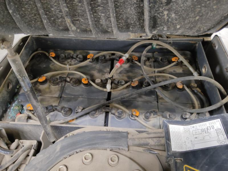 Still RX50 -15 - Sähkötrukki: kuva Still RX50 -15 - Sähkötrukki Still RX50 -15 - Sähkötrukki: kuva Still RX50 -15 - Sähkötrukki