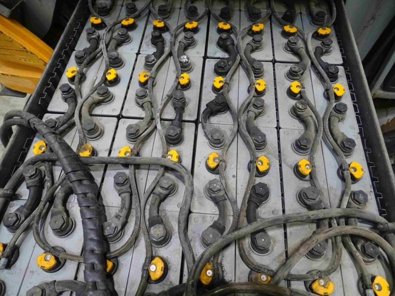 Still RX60-30 RX60-30 - Sähkötrukki: kuva Still RX60-30 RX60-30 - Sähkötrukki Still RX60-30 RX60-30 - Sähkötrukki: kuva Still RX60-30 RX60-30 - Sähkötrukki