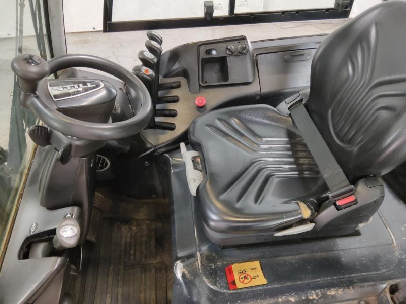 Still RX60-30 RX60-30 - Sähkötrukki: kuva Still RX60-30 RX60-30 - Sähkötrukki Still RX60-30 RX60-30 - Sähkötrukki: kuva Still RX60-30 RX60-30 - Sähkötrukki