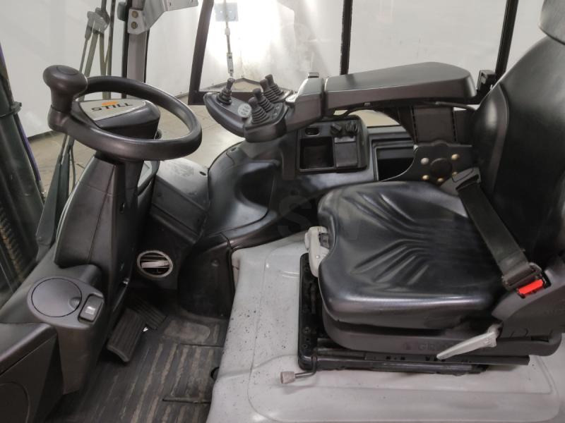 Still RX60-30L RX60-30L - Sähkötrukki: kuva Still RX60-30L RX60-30L - Sähkötrukki Still RX60-30L RX60-30L - Sähkötrukki: kuva Still RX60-30L RX60-30L - Sähkötrukki