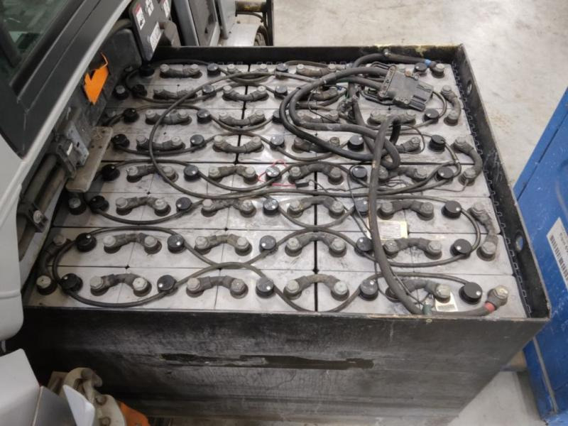 Still RX60-35 RX60-35 - Sähkötrukki: kuva Still RX60-35 RX60-35 - Sähkötrukki Still RX60-35 RX60-35 - Sähkötrukki: kuva Still RX60-35 RX60-35 - Sähkötrukki