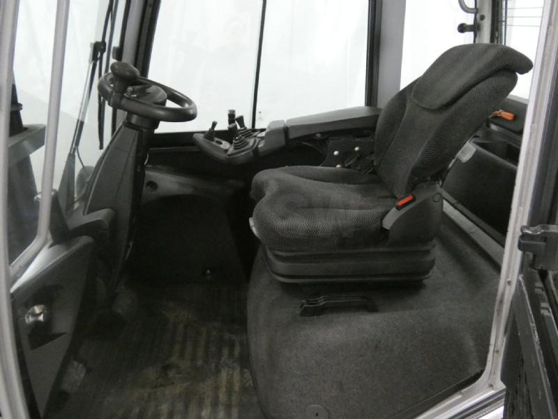 Still RX70-50/600 RX70-50/600 - Dieseltrukki: kuva Still RX70-50/600 RX70-50/600 - Dieseltrukki Still RX70-50/600 RX70-50/600 - Dieseltrukki: kuva Still RX70-50/600 RX70-50/600 - Dieseltrukki