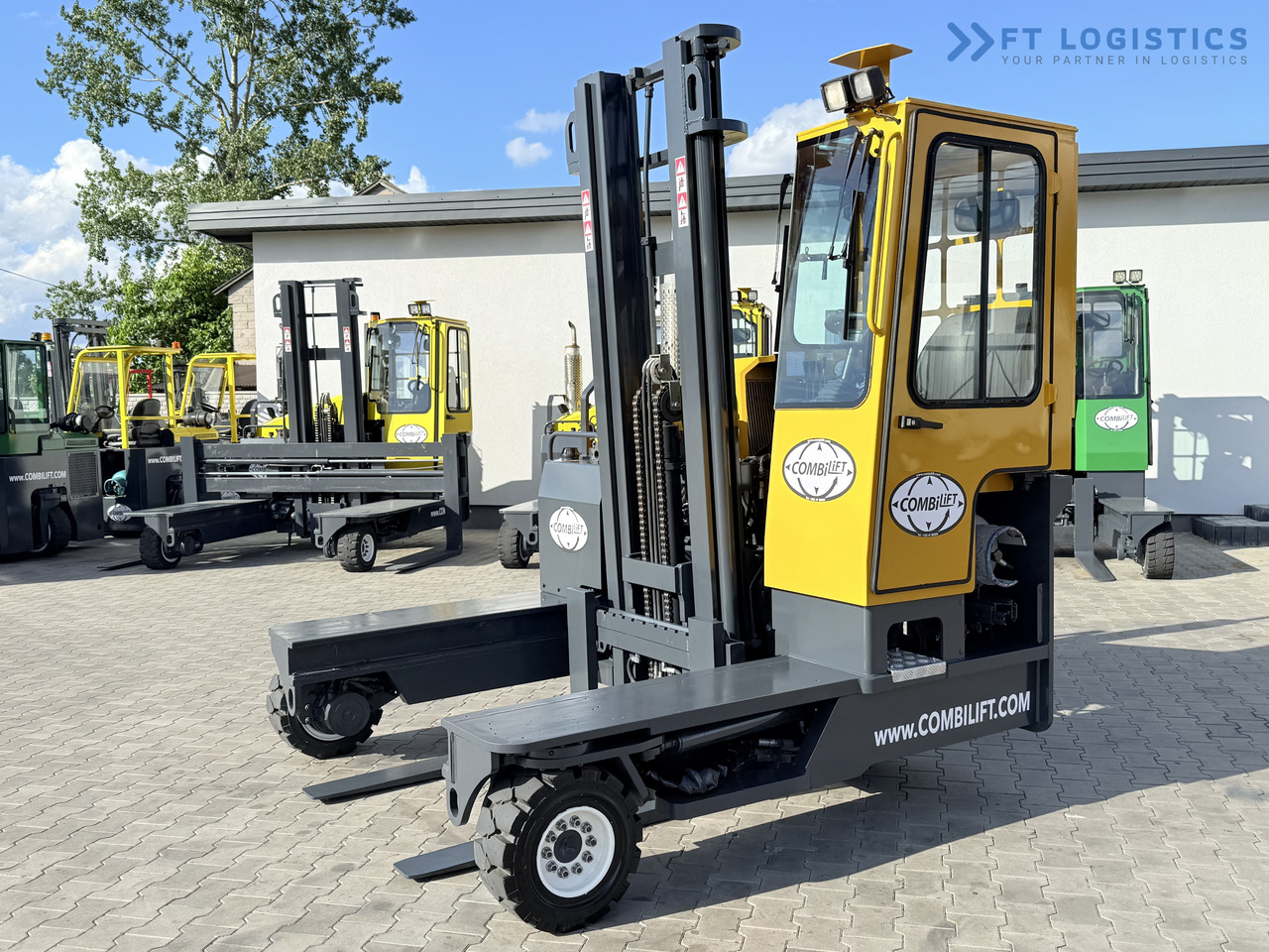 COMBILIFT C4000 / GAS / DUPLEX - 4100MM / SIDE SHIFT / FREE LIFT / FULL HEATED CABIN / ONLY 4223 HOURS / CONDITION – LIKE NEW! - Nelitietrukki: kuva COMBILIFT C4000 / GAS / DUPLEX - 4100MM / SIDE SHIFT / FREE LIFT / FULL HEATED CABIN / ONLY 4223 HOURS / CONDITION – LIKE NEW! - Nelitietrukki COMBILIFT C4000 / GAS / DUPLEX - 4100MM / SIDE SHIFT / FREE LIFT / FULL HEATED CABIN / ONLY 4223 HOURS / CONDITION – LIKE NEW! - Nelitietrukki: kuva COMBILIFT C4000 / GAS / DUPLEX - 4100MM / SIDE SHIFT / FREE LIFT / FULL HEATED CABIN / ONLY 4223 HOURS / CONDITION – LIKE NEW! - Nelitietrukki