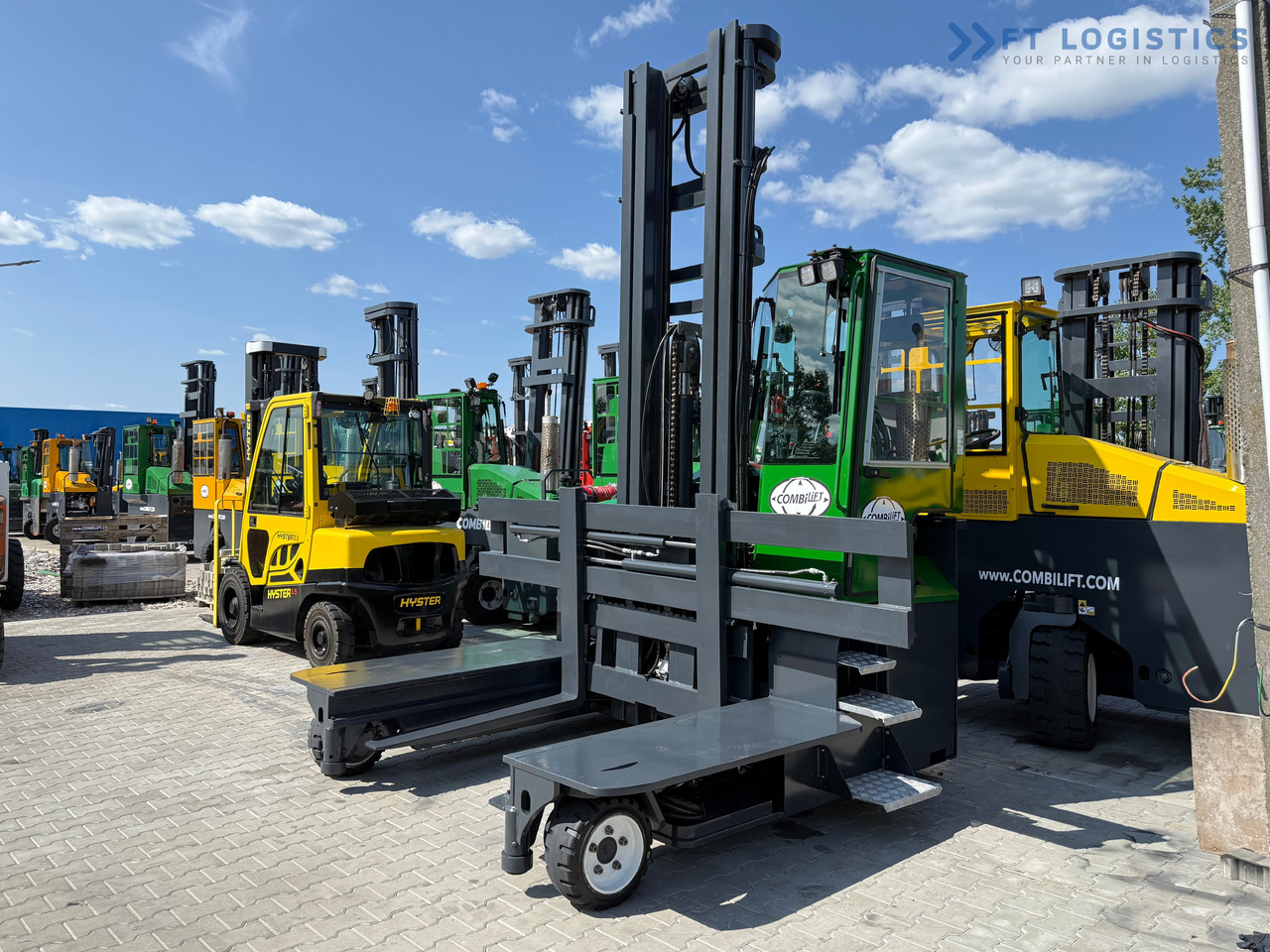 COMBILIFT C5000E / ELECTRIC / TRIPLEX 8300MM / FULL FREE LIFT / WIDE POSITIONER / FORK SIDESHIFT / BATTERY LIKE NEW - Nelitietrukki: kuva COMBILIFT C5000E / ELECTRIC / TRIPLEX 8300MM / FULL FREE LIFT / WIDE POSITIONER / FORK SIDESHIFT / BATTERY LIKE NEW - Nelitietrukki COMBILIFT C5000E / ELECTRIC / TRIPLEX 8300MM / FULL FREE LIFT / WIDE POSITIONER / FORK SIDESHIFT / BATTERY LIKE NEW - Nelitietrukki: kuva COMBILIFT C5000E / ELECTRIC / TRIPLEX 8300MM / FULL FREE LIFT / WIDE POSITIONER / FORK SIDESHIFT / BATTERY LIKE NEW - Nelitietrukki