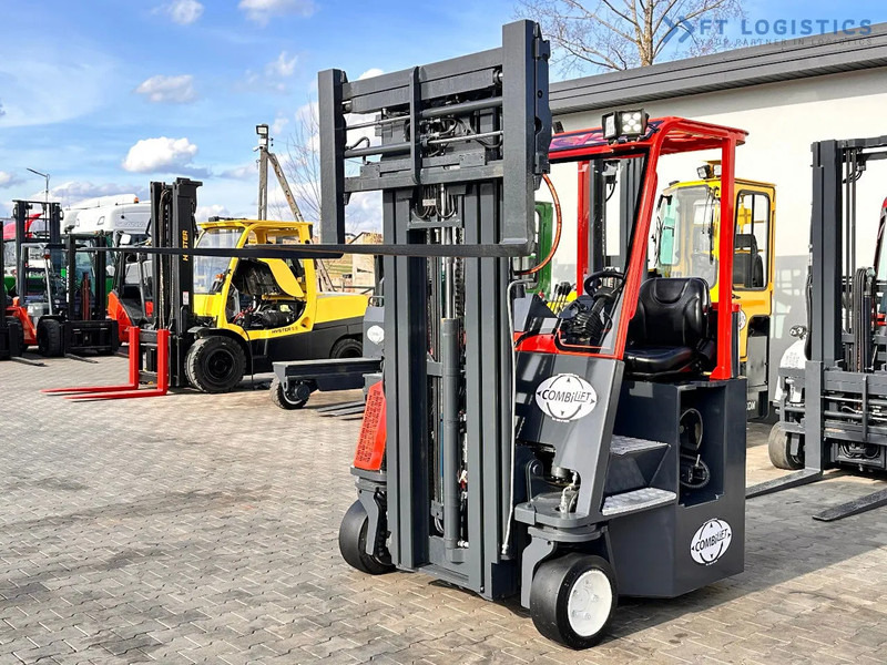 Combilift C3000CB / LPG / TRIPLEX / 5500MM / FREE LIFT / FORK SHIFT / POSITIONER C3000CB / LPG / TRIPLEX / 5500MM / FREE LIFT / FORK SHIFT - Nelitietrukki: kuva Combilift C3000CB / LPG / TRIPLEX / 5500MM / FREE LIFT / FORK SHIFT / POSITIONER C3000CB / LPG / TRIPLEX / 5500MM / FREE LIFT / FORK SHIFT - Nelitietrukki Combilift C3000CB / LPG / TRIPLEX / 5500MM / FREE LIFT / FORK SHIFT / POSITIONER C3000CB / LPG / TRIPLEX / 5500MM / FREE LIFT / FORK SHIFT - Nelitietrukki: kuva Combilift C3000CB / LPG / TRIPLEX / 5500MM / FREE LIFT / FORK SHIFT / POSITIONER C3000CB / LPG / TRIPLEX / 5500MM / FREE LIFT / FORK SHIFT - Nelitietrukki