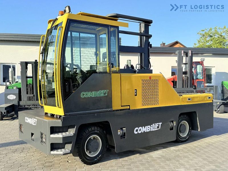 Combilift C5000FSL / DIESEL / DUPLEX - 4000MM / FREE-LIFT / CABIN / A wide range of four-way and side loaders, tailored to diverse needs a - Kylkitrukki: kuva Combilift C5000FSL / DIESEL / DUPLEX - 4000MM / FREE-LIFT / CABIN / A wide range of four-way and side loaders, tailored to diverse needs a - Kylkitrukki Combilift C5000FSL / DIESEL / DUPLEX - 4000MM / FREE-LIFT / CABIN / A wide range of four-way and side loaders, tailored to diverse needs a - Kylkitrukki: kuva Combilift C5000FSL / DIESEL / DUPLEX - 4000MM / FREE-LIFT / CABIN / A wide range of four-way and side loaders, tailored to diverse needs a - Kylkitrukki