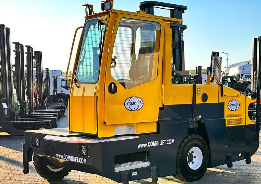 Combilift C5000SL-2019 year-Free lift - Like new - Kylkitrukki: kuva Combilift C5000SL-2019 year-Free lift - Like new - Kylkitrukki Combilift C5000SL-2019 year-Free lift - Like new - Kylkitrukki: kuva Combilift C5000SL-2019 year-Free lift - Like new - Kylkitrukki