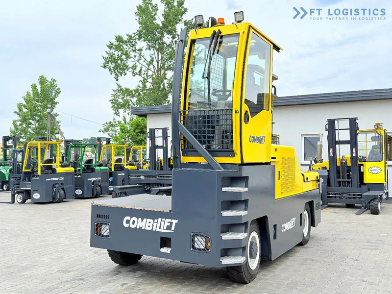 Combilift C6000FSL / DIESEL / DUPLEX - 4100MM / FORKS 1400MM / SIDE LOADER / LIFTING CAPACITY 6000KG / FREE LIFT / DEUTZ ENGINE / PERFECT - Kylkitrukki: kuva Combilift C6000FSL / DIESEL / DUPLEX - 4100MM / FORKS 1400MM / SIDE LOADER / LIFTING CAPACITY 6000KG / FREE LIFT / DEUTZ ENGINE / PERFECT - Kylkitrukki Combilift C6000FSL / DIESEL / DUPLEX - 4100MM / FORKS 1400MM / SIDE LOADER / LIFTING CAPACITY 6000KG / FREE LIFT / DEUTZ ENGINE / PERFECT - Kylkitrukki: kuva Combilift C6000FSL / DIESEL / DUPLEX - 4100MM / FORKS 1400MM / SIDE LOADER / LIFTING CAPACITY 6000KG / FREE LIFT / DEUTZ ENGINE / PERFECT - Kylkitrukki