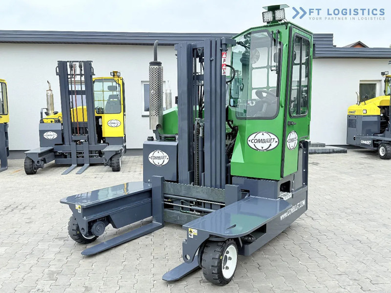 Combilift Combilift C3000 / DIESEL / TRIPLEX 4900MM / FREE LIFT / FORK POSITIONER / HEATING / FULL CABIN / PERFECT CONDITION / Wide range - Nelitietrukki: kuva Combilift Combilift C3000 / DIESEL / TRIPLEX 4900MM / FREE LIFT / FORK POSITIONER / HEATING / FULL CABIN / PERFECT CONDITION / Wide range - Nelitietrukki Combilift Combilift C3000 / DIESEL / TRIPLEX 4900MM / FREE LIFT / FORK POSITIONER / HEATING / FULL CABIN / PERFECT CONDITION / Wide range - Nelitietrukki: kuva Combilift Combilift C3000 / DIESEL / TRIPLEX 4900MM / FREE LIFT / FORK POSITIONER / HEATING / FULL CABIN / PERFECT CONDITION / Wide range - Nelitietrukki