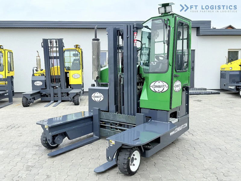 Combilift Combilift C3000 / DIESEL / TRIPLEX 4900MM / FREE LIFT / FORK POSITIONER / HEATING / FULL CABIN / PERFECT CONDITION / Wide range - Nelitietrukki: kuva Combilift Combilift C3000 / DIESEL / TRIPLEX 4900MM / FREE LIFT / FORK POSITIONER / HEATING / FULL CABIN / PERFECT CONDITION / Wide range - Nelitietrukki Combilift Combilift C3000 / DIESEL / TRIPLEX 4900MM / FREE LIFT / FORK POSITIONER / HEATING / FULL CABIN / PERFECT CONDITION / Wide range - Nelitietrukki: kuva Combilift Combilift C3000 / DIESEL / TRIPLEX 4900MM / FREE LIFT / FORK POSITIONER / HEATING / FULL CABIN / PERFECT CONDITION / Wide range - Nelitietrukki