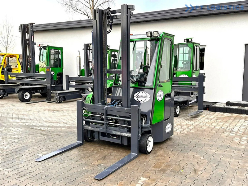 Combilift Combilift C3000CB - DUPLEX 4000mm - Year 2015 - / CABIN - HEATING / ONLY 6546 MTH / EXCELLENT CONDITION / LIKE NEW! Combilift C3 - Nelitietrukki: kuva Combilift Combilift C3000CB - DUPLEX 4000mm - Year 2015 - / CABIN - HEATING / ONLY 6546 MTH / EXCELLENT CONDITION / LIKE NEW! Combilift C3 - Nelitietrukki Combilift Combilift C3000CB - DUPLEX 4000mm - Year 2015 - / CABIN - HEATING / ONLY 6546 MTH / EXCELLENT CONDITION / LIKE NEW! Combilift C3 - Nelitietrukki: kuva Combilift Combilift C3000CB - DUPLEX 4000mm - Year 2015 - / CABIN - HEATING / ONLY 6546 MTH / EXCELLENT CONDITION / LIKE NEW! Combilift C3 - Nelitietrukki