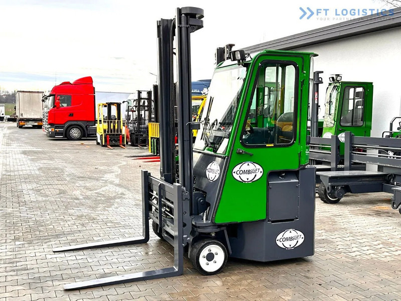 Combilift Combilift C3000CB - DUPLEX 4000mm - Year 2015 - / CABIN - HEATING / ONLY 6546 MTH / EXCELLENT CONDITION / LIKE NEW! Combilift C3 - Nelitietrukki: kuva Combilift Combilift C3000CB - DUPLEX 4000mm - Year 2015 - / CABIN - HEATING / ONLY 6546 MTH / EXCELLENT CONDITION / LIKE NEW! Combilift C3 - Nelitietrukki Combilift Combilift C3000CB - DUPLEX 4000mm - Year 2015 - / CABIN - HEATING / ONLY 6546 MTH / EXCELLENT CONDITION / LIKE NEW! Combilift C3 - Nelitietrukki: kuva Combilift Combilift C3000CB - DUPLEX 4000mm - Year 2015 - / CABIN - HEATING / ONLY 6546 MTH / EXCELLENT CONDITION / LIKE NEW! Combilift C3 - Nelitietrukki