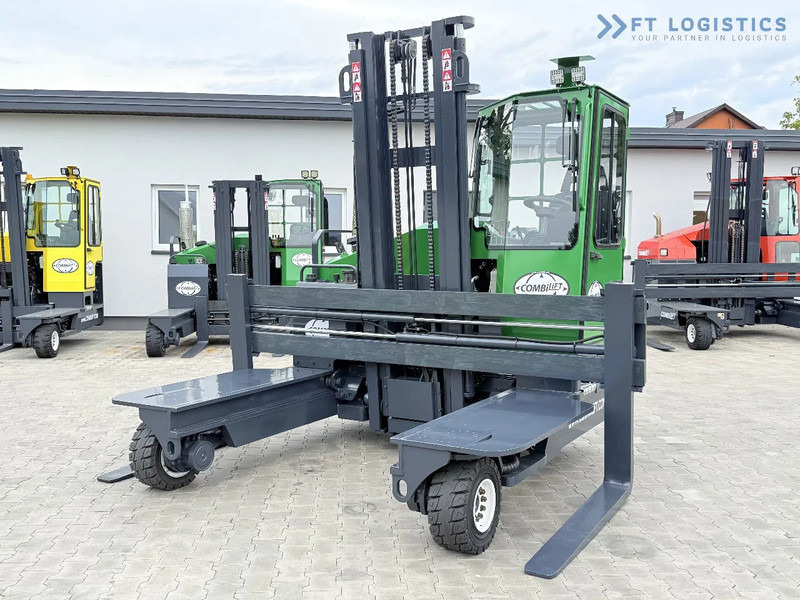 Combilift Combilift C4500 / DIESEL / DUPLEX 4000MM / WIDE FORK POSITIONER / HEATING / FULL CABIN / PERFECT CONDITION / Wide range of four- - Nelitietrukki: kuva Combilift Combilift C4500 / DIESEL / DUPLEX 4000MM / WIDE FORK POSITIONER / HEATING / FULL CABIN / PERFECT CONDITION / Wide range of four- - Nelitietrukki Combilift Combilift C4500 / DIESEL / DUPLEX 4000MM / WIDE FORK POSITIONER / HEATING / FULL CABIN / PERFECT CONDITION / Wide range of four- - Nelitietrukki: kuva Combilift Combilift C4500 / DIESEL / DUPLEX 4000MM / WIDE FORK POSITIONER / HEATING / FULL CABIN / PERFECT CONDITION / Wide range of four- - Nelitietrukki