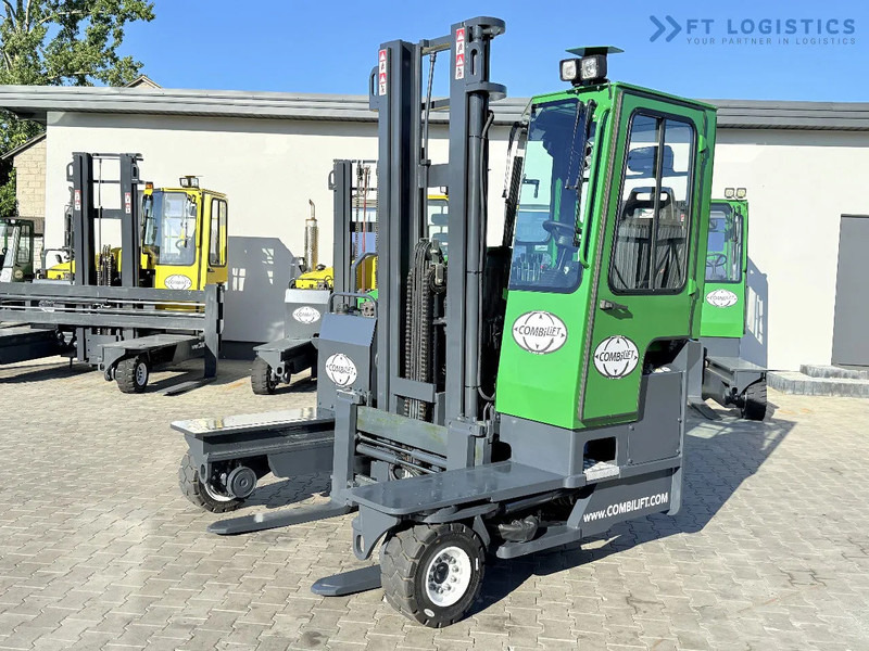 Combilift Combilift Four-Way Multi-Directional Forklift C3500 / Diesel / Duplex 4100 mm / Only 1532 Operating Hours / Fork Positioner / Fu - Nelitietrukki: kuva Combilift Combilift Four-Way Multi-Directional Forklift C3500 / Diesel / Duplex 4100 mm / Only 1532 Operating Hours / Fork Positioner / Fu - Nelitietrukki Combilift Combilift Four-Way Multi-Directional Forklift C3500 / Diesel / Duplex 4100 mm / Only 1532 Operating Hours / Fork Positioner / Fu - Nelitietrukki: kuva Combilift Combilift Four-Way Multi-Directional Forklift C3500 / Diesel / Duplex 4100 mm / Only 1532 Operating Hours / Fork Positioner / Fu - Nelitietrukki