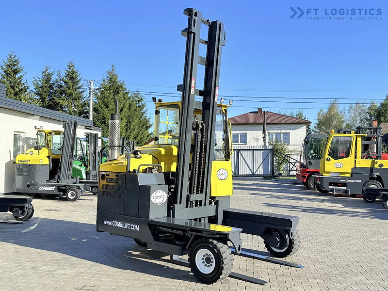 Combilift FOUR-WAY MULTIDIRECTIONAL FORKLIFT C5000 / GAS / TRIPLEX 6000MM / ONLY 4263 HOURS / FORK POSITIONER / EXCELLENT CONDITION / Wide - Nelitietrukki: kuva Combilift FOUR-WAY MULTIDIRECTIONAL FORKLIFT C5000 / GAS / TRIPLEX 6000MM / ONLY 4263 HOURS / FORK POSITIONER / EXCELLENT CONDITION / Wide - Nelitietrukki Combilift FOUR-WAY MULTIDIRECTIONAL FORKLIFT C5000 / GAS / TRIPLEX 6000MM / ONLY 4263 HOURS / FORK POSITIONER / EXCELLENT CONDITION / Wide - Nelitietrukki: kuva Combilift FOUR-WAY MULTIDIRECTIONAL FORKLIFT C5000 / GAS / TRIPLEX 6000MM / ONLY 4263 HOURS / FORK POSITIONER / EXCELLENT CONDITION / Wide - Nelitietrukki