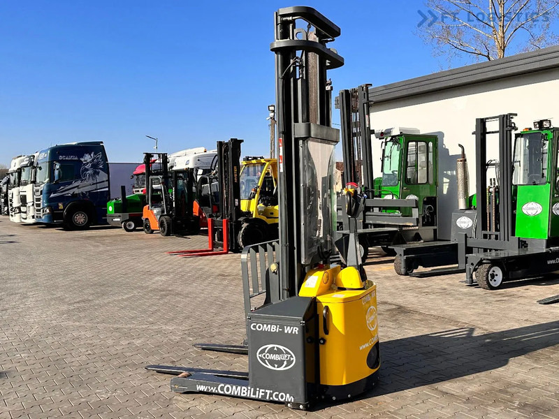 Combilift WR-4 / DUPLEX / 4.5M / 2017 / ONLY 30 MTH / LIKE NEW / 1500KG - Pinoamistrukki: kuva Combilift WR-4 / DUPLEX / 4.5M / 2017 / ONLY 30 MTH / LIKE NEW / 1500KG - Pinoamistrukki Combilift WR-4 / DUPLEX / 4.5M / 2017 / ONLY 30 MTH / LIKE NEW / 1500KG - Pinoamistrukki: kuva Combilift WR-4 / DUPLEX / 4.5M / 2017 / ONLY 30 MTH / LIKE NEW / 1500KG - Pinoamistrukki