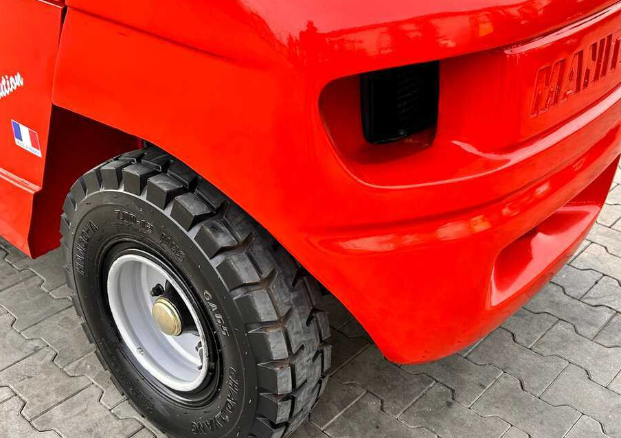Manitou MSI30 / DIESEL / DUPLEX / 3400MM / CABIN / FORK POSITIONER / SIDE SHIFT / LIKE NEW - Maastotrukki: kuva Manitou MSI30 / DIESEL / DUPLEX / 3400MM / CABIN / FORK POSITIONER / SIDE SHIFT / LIKE NEW - Maastotrukki Manitou MSI30 / DIESEL / DUPLEX / 3400MM / CABIN / FORK POSITIONER / SIDE SHIFT / LIKE NEW - Maastotrukki: kuva Manitou MSI30 / DIESEL / DUPLEX / 3400MM / CABIN / FORK POSITIONER / SIDE SHIFT / LIKE NEW - Maastotrukki