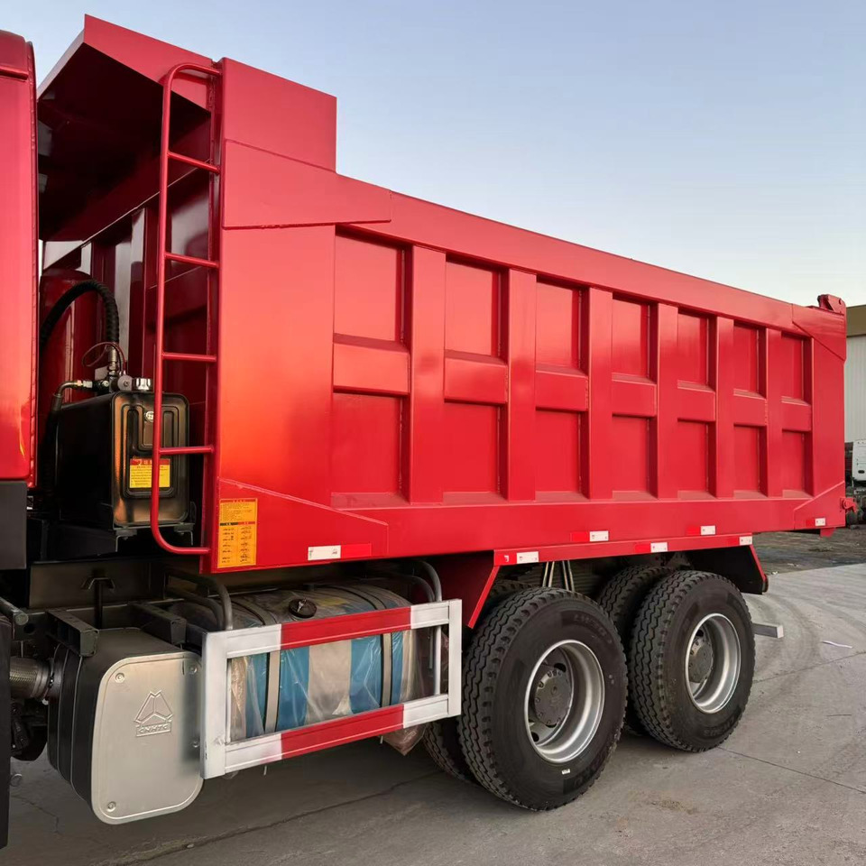 HOWO 371 6*4 - Kippiauto kuorma-auto: kuva HOWO 371 6*4 - Kippiauto kuorma-auto HOWO 371 6*4 - Kippiauto kuorma-auto: kuva HOWO 371 6*4 - Kippiauto kuorma-auto
