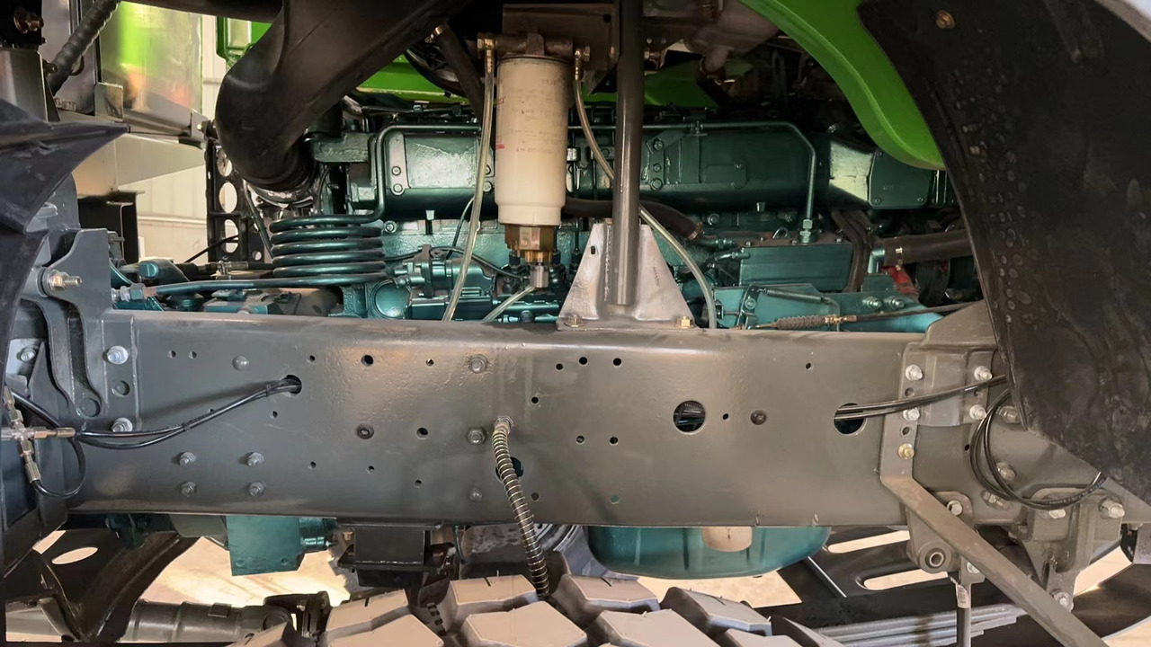 HOWO 6*6  dump truck - Kippiauto kuorma-auto: kuva HOWO 6*6  dump truck - Kippiauto kuorma-auto HOWO 6*6  dump truck - Kippiauto kuorma-auto: kuva HOWO 6*6  dump truck - Kippiauto kuorma-auto