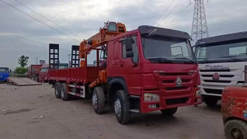 HOWO XCMG HOWO 375 chassis ,XCMG QY16D - Nosturiauto: kuva HOWO XCMG HOWO 375 chassis ,XCMG QY16D - Nosturiauto HOWO XCMG HOWO 375 chassis ,XCMG QY16D - Nosturiauto: kuva HOWO XCMG HOWO 375 chassis ,XCMG QY16D - Nosturiauto