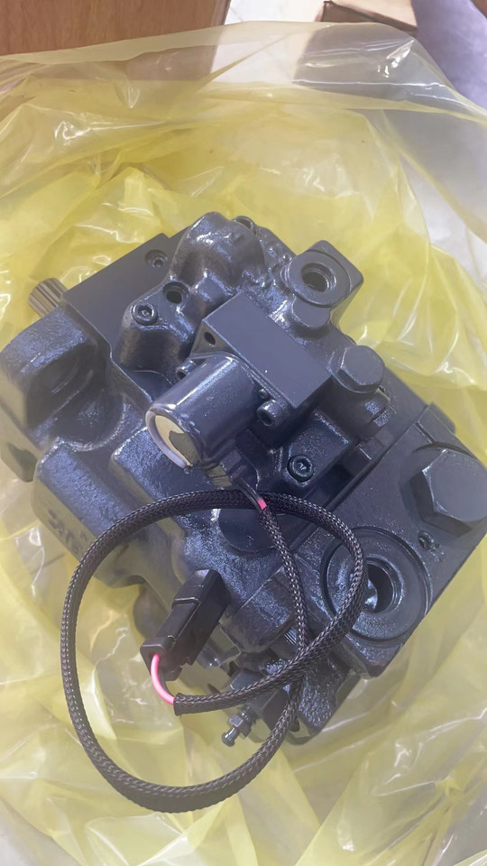 KOMATSU 708-1S-00240 - Hydraulipumppu - Kaivuri: kuva KOMATSU 708-1S-00240 - Hydraulipumppu - Kaivuri KOMATSU 708-1S-00240 - Hydraulipumppu - Kaivuri: kuva KOMATSU 708-1S-00240 - Hydraulipumppu - Kaivuri