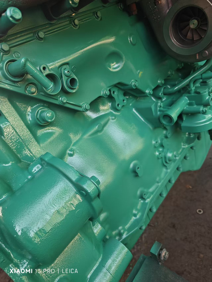 VOLVO D12D - Moottori - Kaivuri: kuva VOLVO D12D - Moottori - Kaivuri VOLVO D12D - Moottori - Kaivuri: kuva VOLVO D12D - Moottori - Kaivuri