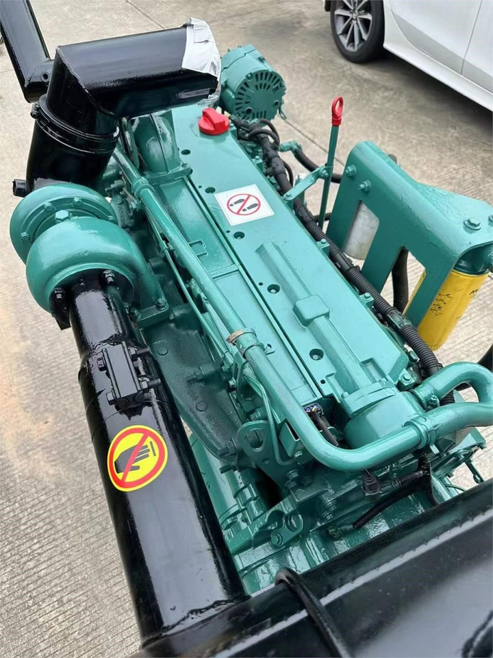 VOLVO D7D - Moottori - Kaivuri: kuva VOLVO D7D - Moottori - Kaivuri VOLVO D7D - Moottori - Kaivuri: kuva VOLVO D7D - Moottori - Kaivuri