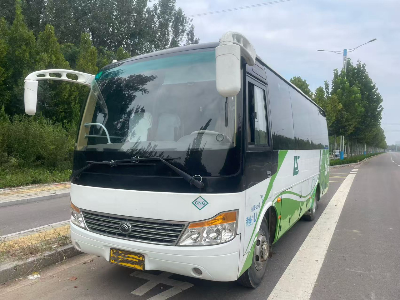 YUTONG 31 seats ZK6852HNG2 - Turistibussi: kuva YUTONG 31 seats ZK6852HNG2 - Turistibussi YUTONG 31 seats ZK6852HNG2 - Turistibussi: kuva YUTONG 31 seats ZK6852HNG2 - Turistibussi