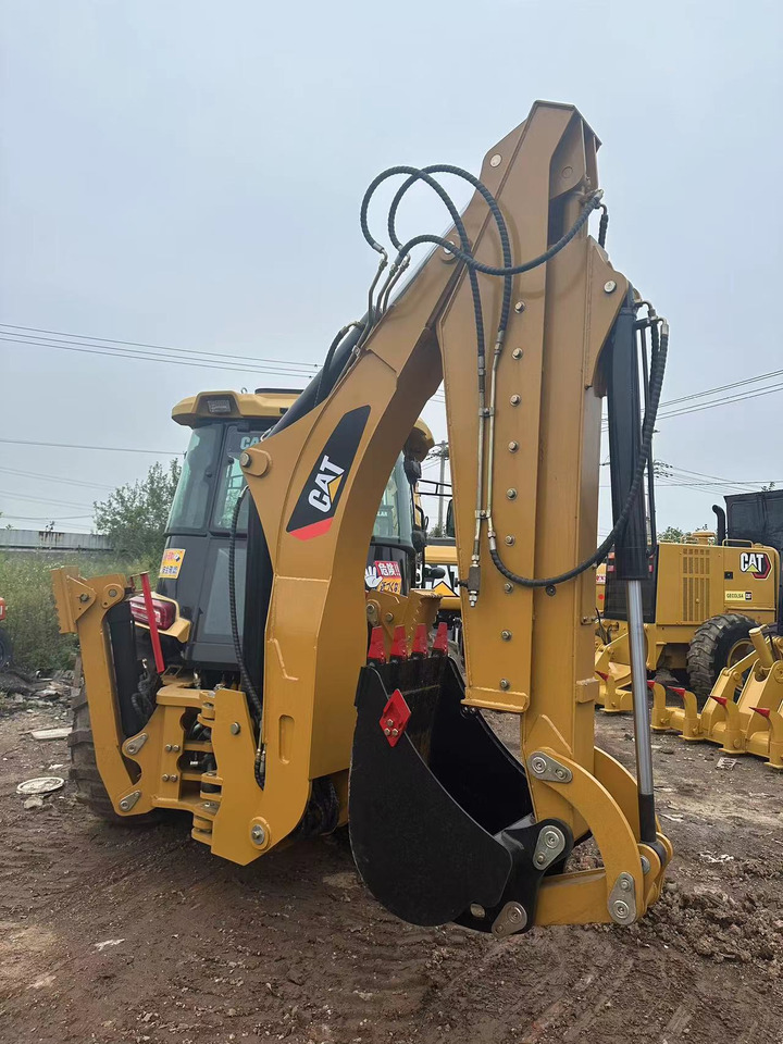 CATERPILLAR Used Good Condition Backhoe Loader CAT420F - Kaivuri-trukki: kuva CATERPILLAR Used Good Condition Backhoe Loader CAT420F - Kaivuri-trukki CATERPILLAR Used Good Condition Backhoe Loader CAT420F - Kaivuri-trukki: kuva CATERPILLAR Used Good Condition Backhoe Loader CAT420F - Kaivuri-trukki