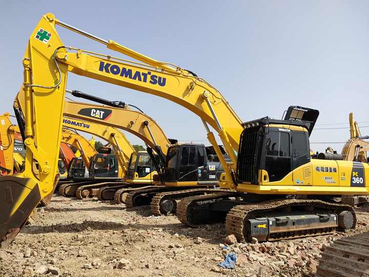 Good Condition Used Komatsu360 Komastu Pc360 Excavator Machine for Cheap Price Hot Sale - Telakaivukone: kuva Good Condition Used Komatsu360 Komastu Pc360 Excavator Machine for Cheap Price Hot Sale - Telakaivukone Good Condition Used Komatsu360 Komastu Pc360 Excavator Machine for Cheap Price Hot Sale - Telakaivukone: kuva Good Condition Used Komatsu360 Komastu Pc360 Excavator Machine for Cheap Price Hot Sale - Telakaivukone