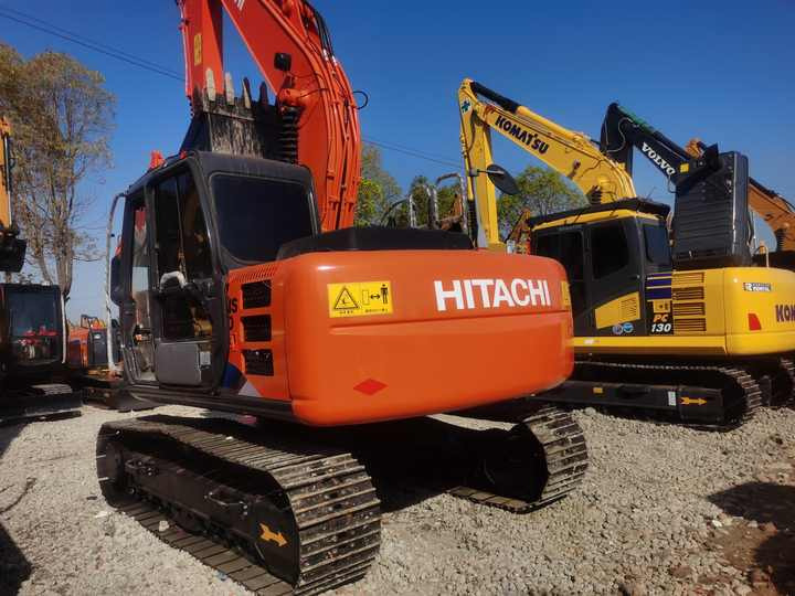 Japan Original Hitachi ZX120 Crawler Excavator Perfect for Various Projects Available Used Excavators for Sale - Telakaivukone: kuva Japan Original Hitachi ZX120 Crawler Excavator Perfect for Various Projects Available Used Excavators for Sale - Telakaivukone Japan Original Hitachi ZX120 Crawler Excavator Perfect for Various Projects Available Used Excavators for Sale - Telakaivukone: kuva Japan Original Hitachi ZX120 Crawler Excavator Perfect for Various Projects Available Used Excavators for Sale - Telakaivukone