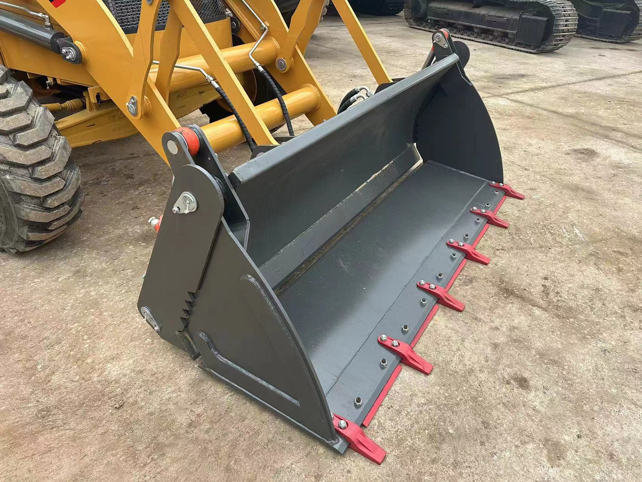 Used Backhoe High Quality CAT 420F - Kaivuri-trukki: kuva Used Backhoe High Quality CAT 420F - Kaivuri-trukki Used Backhoe High Quality CAT 420F - Kaivuri-trukki: kuva Used Backhoe High Quality CAT 420F - Kaivuri-trukki