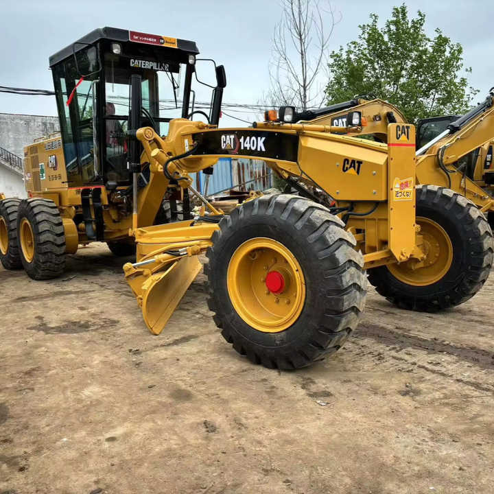 Used Cat 140K New Model Grader Popular Brand Japan Cat Hydraulic Machinery Construction Equipment - Tiehöylä: kuva Used Cat 140K New Model Grader Popular Brand Japan Cat Hydraulic Machinery Construction Equipment - Tiehöylä Used Cat 140K New Model Grader Popular Brand Japan Cat Hydraulic Machinery Construction Equipment - Tiehöylä: kuva Used Cat 140K New Model Grader Popular Brand Japan Cat Hydraulic Machinery Construction Equipment - Tiehöylä