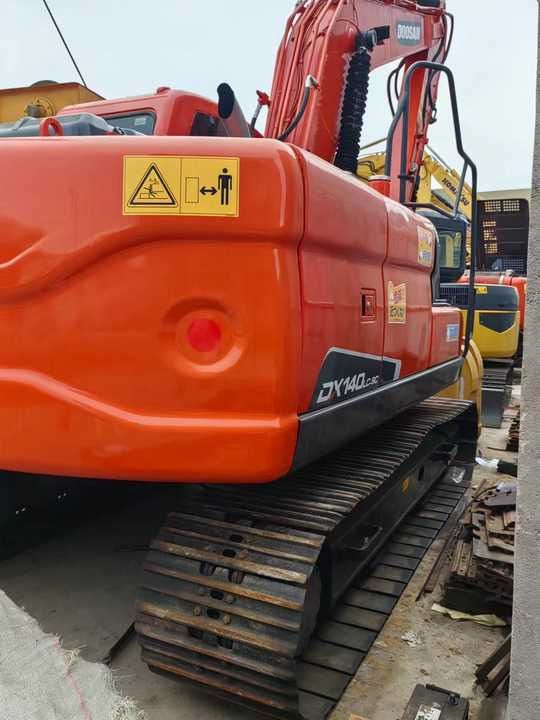 Used Digger DOOSAN DX140 Construction Machinery Construction Digger Used DOOSAN DX140 Cheap Excavator - Telakaivukone: kuva Used Digger DOOSAN DX140 Construction Machinery Construction Digger Used DOOSAN DX140 Cheap Excavator - Telakaivukone Used Digger DOOSAN DX140 Construction Machinery Construction Digger Used DOOSAN DX140 Cheap Excavator - Telakaivukone: kuva Used Digger DOOSAN DX140 Construction Machinery Construction Digger Used DOOSAN DX140 Cheap Excavator - Telakaivukone