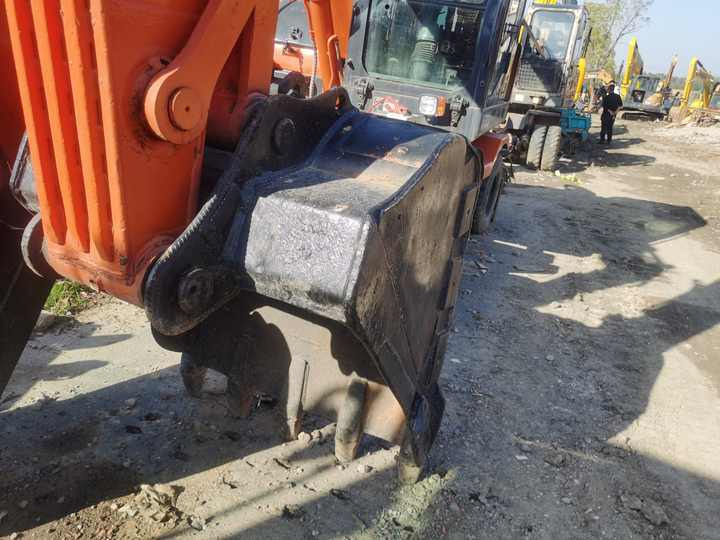 Used Digger Doosan Dh150w-7 Construction Machinery Construction Digger Used Doosan Dh150w-7 Cheap Excavator - Telakaivukone: kuva Used Digger Doosan Dh150w-7 Construction Machinery Construction Digger Used Doosan Dh150w-7 Cheap Excavator - Telakaivukone Used Digger Doosan Dh150w-7 Construction Machinery Construction Digger Used Doosan Dh150w-7 Cheap Excavator - Telakaivukone: kuva Used Digger Doosan Dh150w-7 Construction Machinery Construction Digger Used Doosan Dh150w-7 Cheap Excavator - Telakaivukone