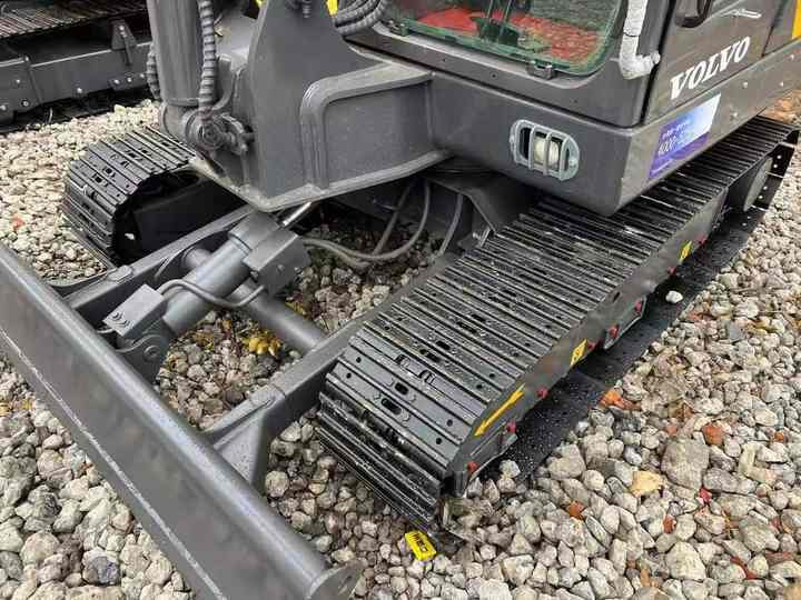 Telakaivukone Used Digger VOLVO EC60 Construction Machinery Construction Digger Used VOLVO EC60 Cheap Excavator: kuva Telakaivukone Used Digger VOLVO EC60 Construction Machinery Construction Digger Used VOLVO EC60 Cheap Excavator