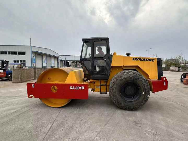 Used Dynapac CA301 Vibratory Roller with Less Working Time and Superior Performance Used Dynapac 251d/301D Roller for Sale - Tiejyrä: kuva Used Dynapac CA301 Vibratory Roller with Less Working Time and Superior Performance Used Dynapac 251d/301D Roller for Sale - Tiejyrä Used Dynapac CA301 Vibratory Roller with Less Working Time and Superior Performance Used Dynapac 251d/301D Roller for Sale - Tiejyrä: kuva Used Dynapac CA301 Vibratory Roller with Less Working Time and Superior Performance Used Dynapac 251d/301D Roller for Sale - Tiejyrä