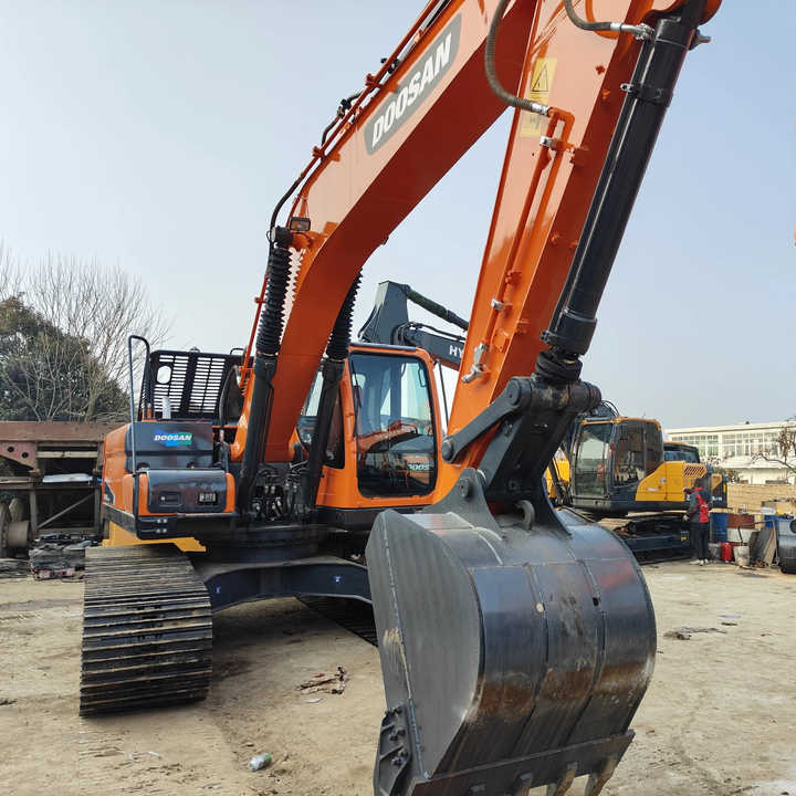 Used Excavator Doosan DX225LC-9 Excavators Mini Equipment Earth Moving Machinery Doosan Digger Excavator for Sale - Telakaivukone: kuva Used Excavator Doosan DX225LC-9 Excavators Mini Equipment Earth Moving Machinery Doosan Digger Excavator for Sale - Telakaivukone Used Excavator Doosan DX225LC-9 Excavators Mini Equipment Earth Moving Machinery Doosan Digger Excavator for Sale - Telakaivukone: kuva Used Excavator Doosan DX225LC-9 Excavators Mini Equipment Earth Moving Machinery Doosan Digger Excavator for Sale - Telakaivukone