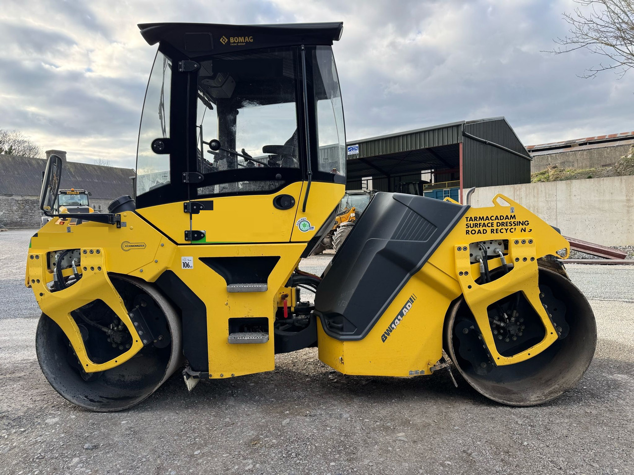 BOMAG BW141AD-5 - Jyrä: kuva BOMAG BW141AD-5 - Jyrä BOMAG BW141AD-5 - Jyrä: kuva BOMAG BW141AD-5 - Jyrä