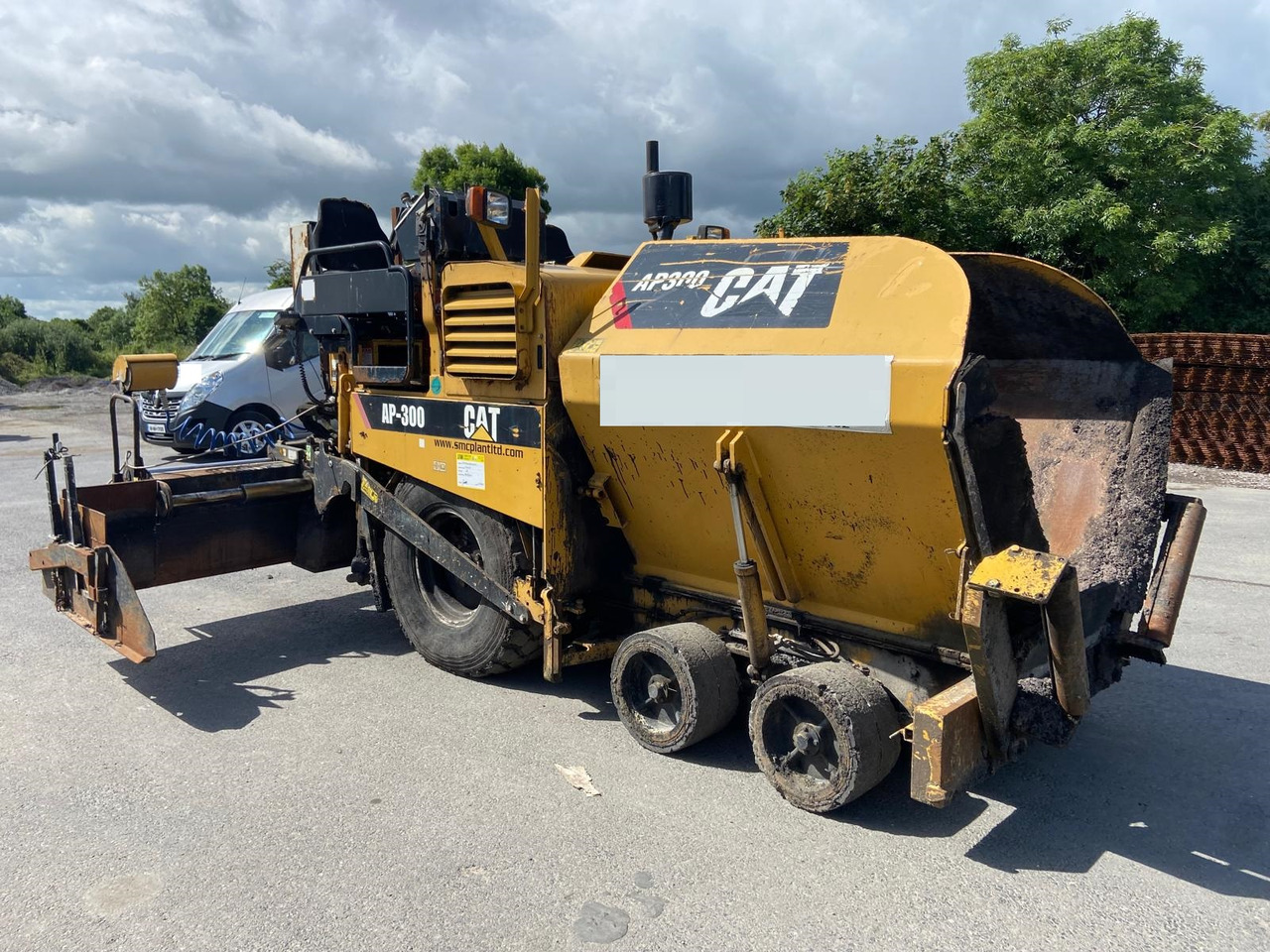 CATERPILLAR AP300 - Kaivuri: kuva CATERPILLAR AP300 - Kaivuri CATERPILLAR AP300 - Kaivuri: kuva CATERPILLAR AP300 - Kaivuri