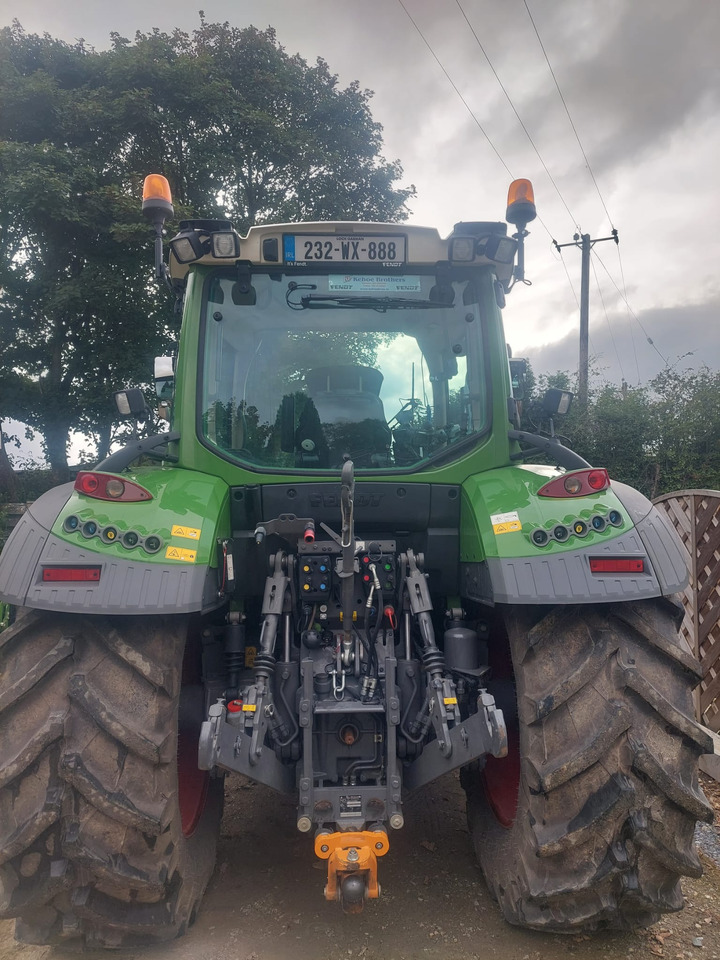 FENDT Vario 312 - Traktori: kuva FENDT Vario 312 - Traktori FENDT Vario 312 - Traktori: kuva FENDT Vario 312 - Traktori